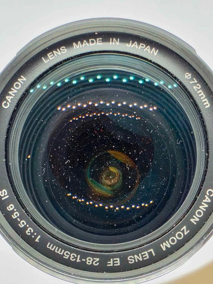 Canon EF 28-135mm f/3.5-5.6 IS USM Lens - photo 2