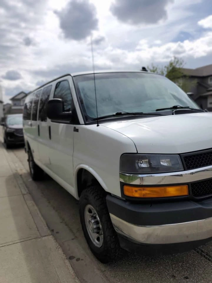 2018 Chevy Express Quigley 4x4 Van 3500 HD Passenger Van - photo 3