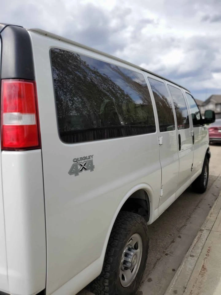 2018 Chevy Express Quigley 4x4 Van 3500 HD Passenger Van - photo 4