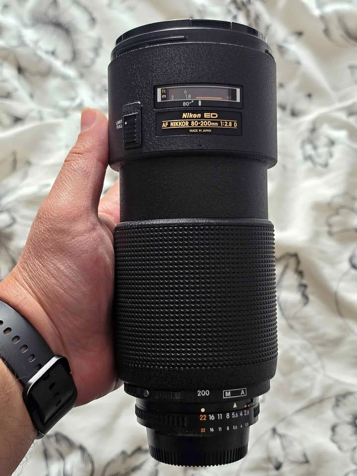 Nikon ED AF Nikkor 80-200mm f/2.8 D Lens