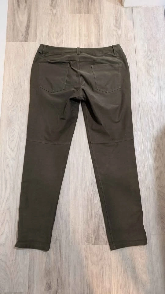 Lululemon Size 34 Men's Work Pants - photo 2