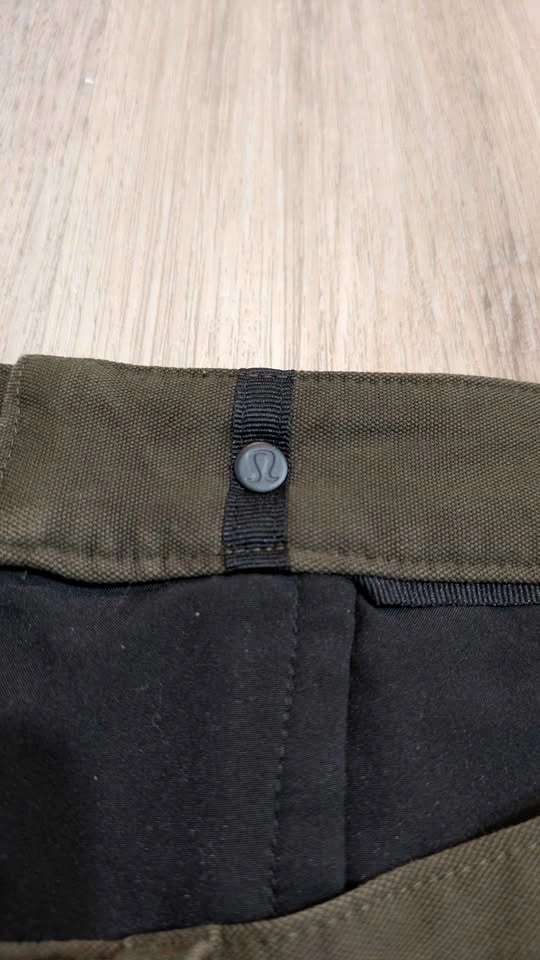 Lululemon Size 34 Men's Work Pants - photo 4