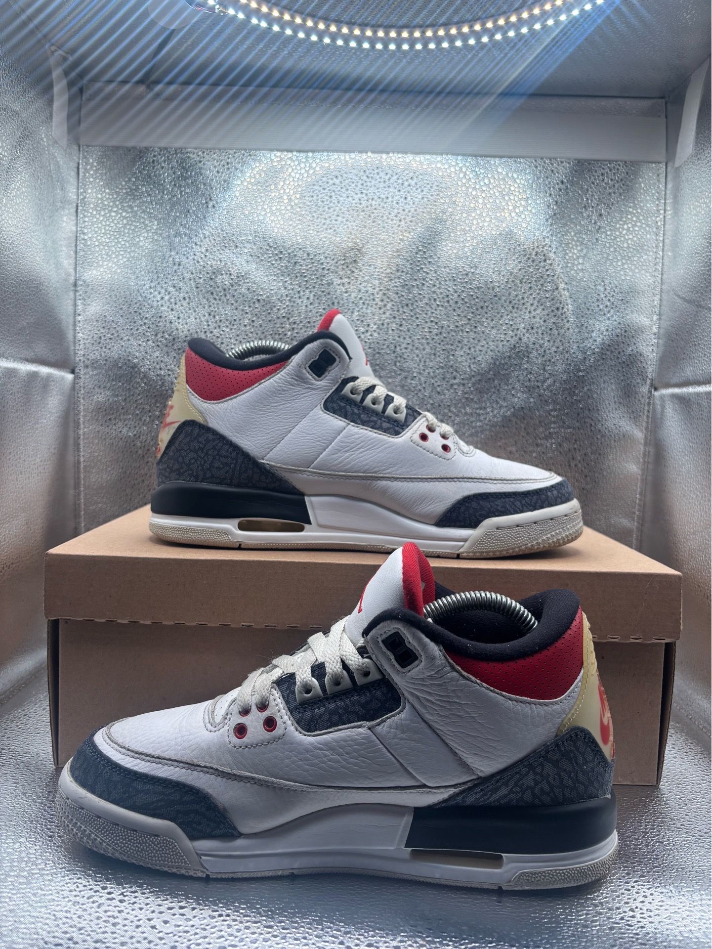 Air Jordan 3 SE Fire Red Denim GS - photo 5