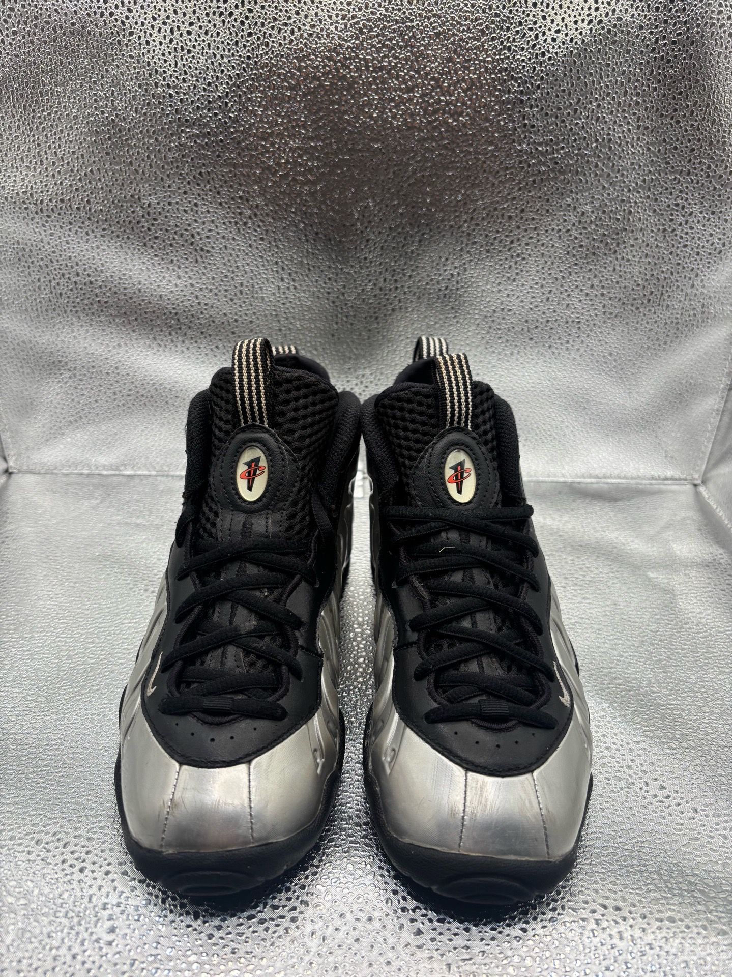Nike air Foamposite one chrome black GS - photo 2