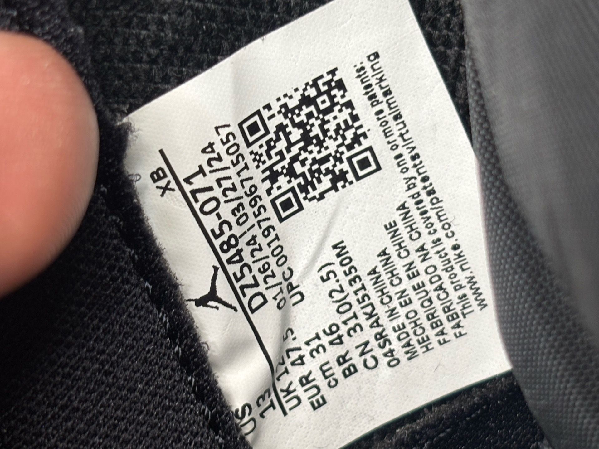 Air jordan 1 high black metallic gold - photo 5