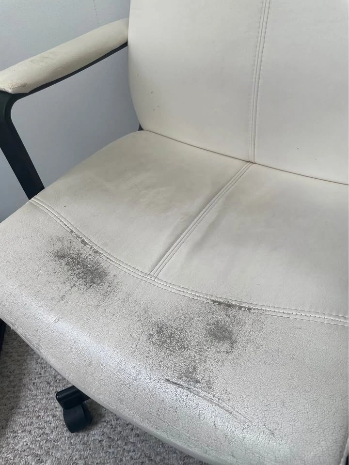 IKEA Desk Chair - photo 2