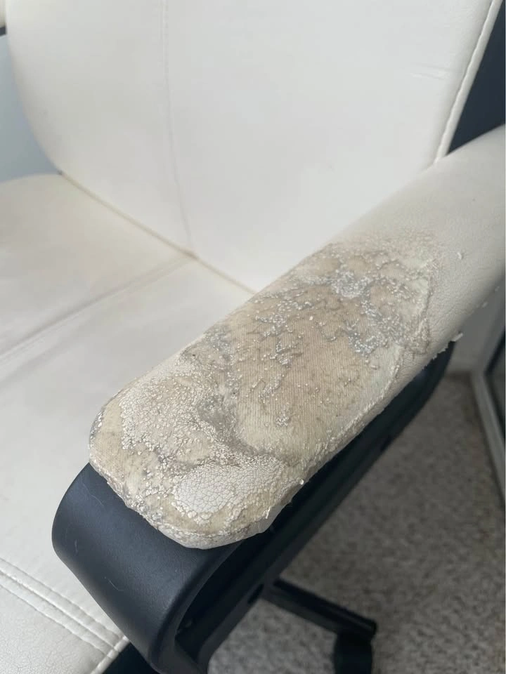 IKEA Desk Chair - photo 3
