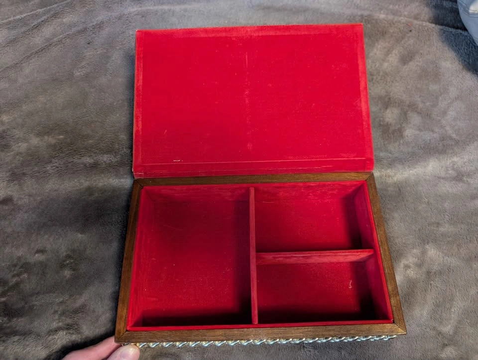 Anchor jewelry box - photo 2