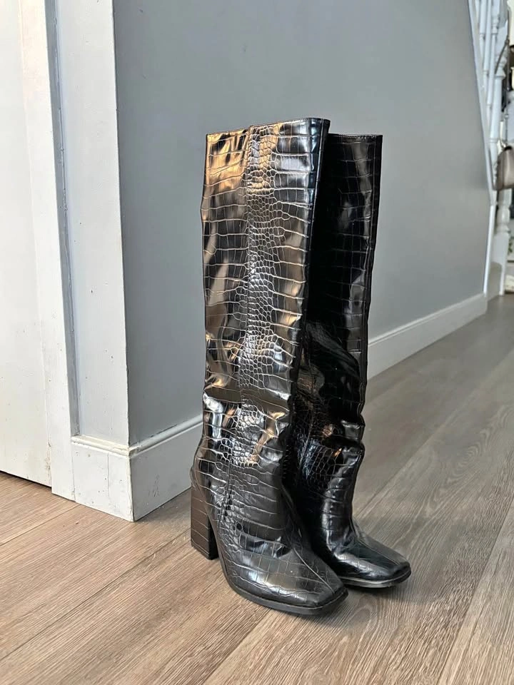 Knee high crocodile boot - public desire sid 7
