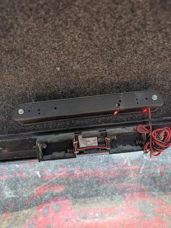 Truck canopy - photo 2