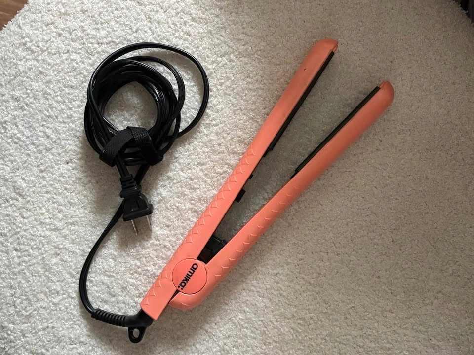 Amika ceramic flat iron - photo 5