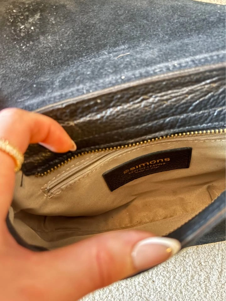 Italian genuine leather crossbody bag - photo 3