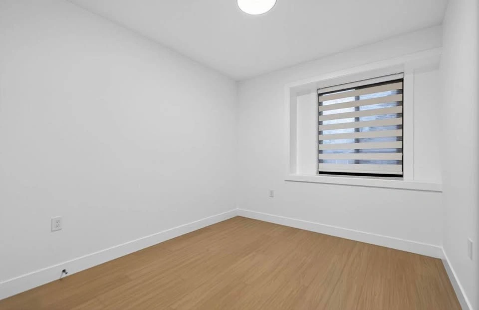 2 Beds 2 Baths - House - photo 3