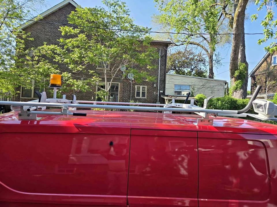 Van Roof Rack System with Beacon Light and Ladder Carrier
