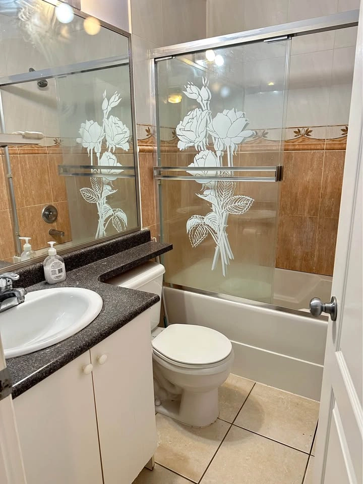 1 Bed 1 Bath - House - photo 4