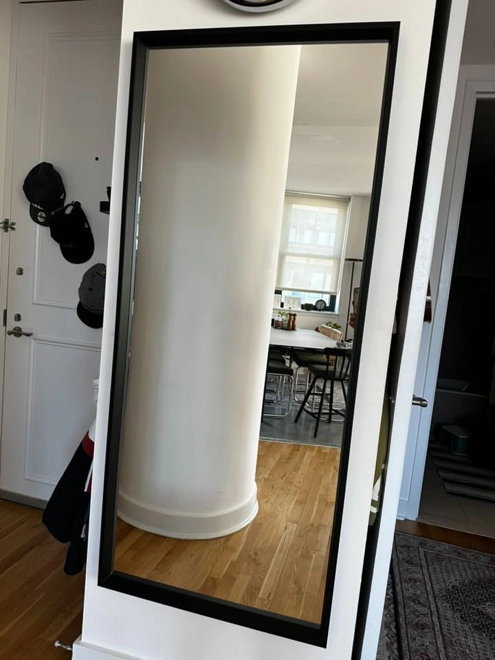 Mirror, Black frame, Great Condition IKEA - photo 2