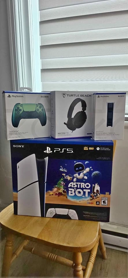 PS5 Digital Edition 1TB Console Bundle