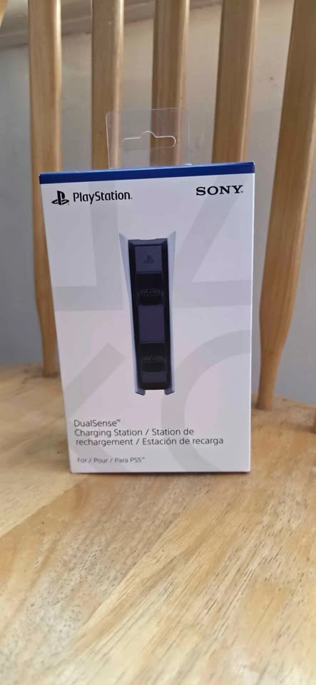 PS5 Digital Edition 1TB Console Bundle - photo 3