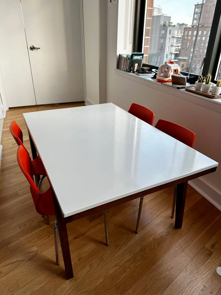 Kids Table + 4 Perch Chairs - photo 2