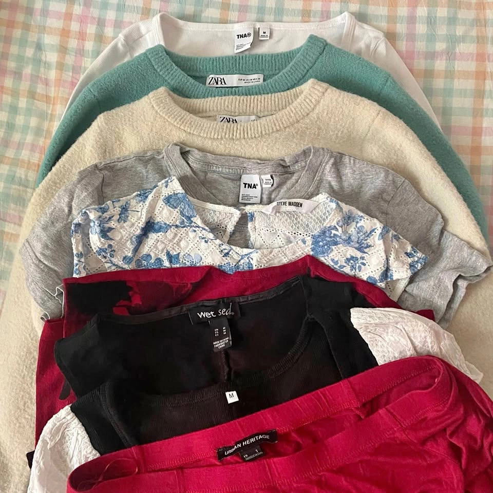SALE CLOTHES BUNDLE!!
