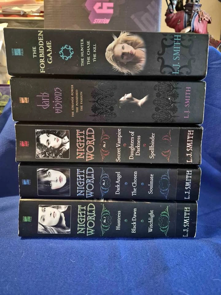 L.J. Smith Night World Books