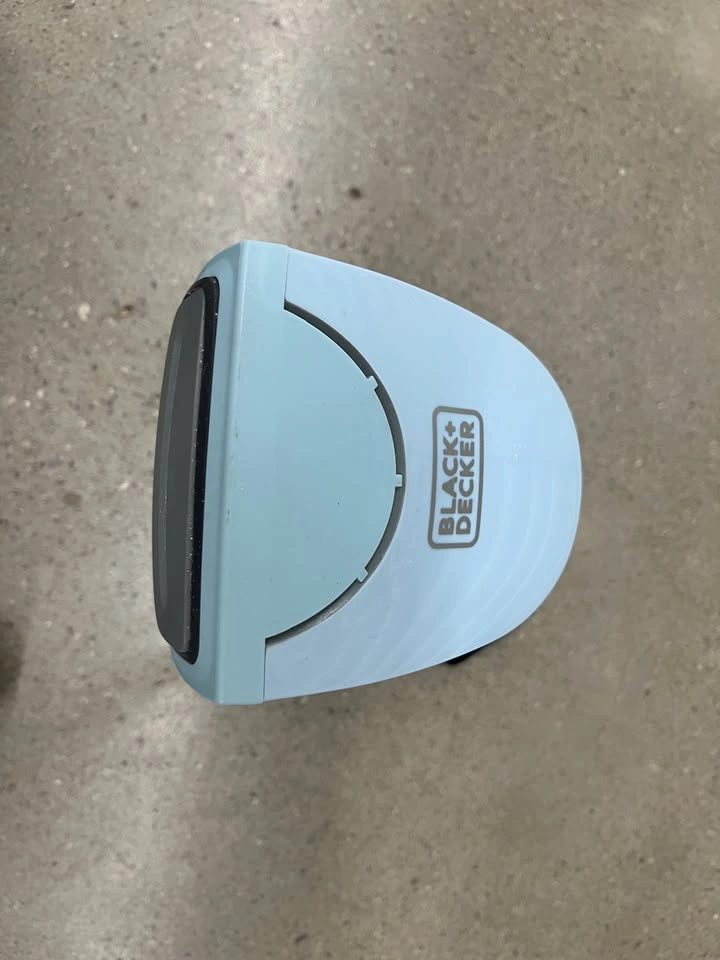 Black+Decker Handheld Garment Steamer – Compact & Fast - photo 2