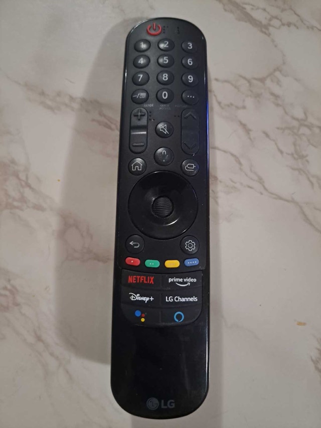 43" LG 4K Smart TV LED 60hz Includes Magic Remote Original Box! - photo 4