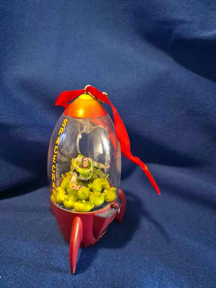 Official Disney Store Ornaments - photo 2