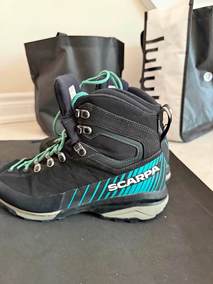 Scarpa Mescalito W’s 10.5