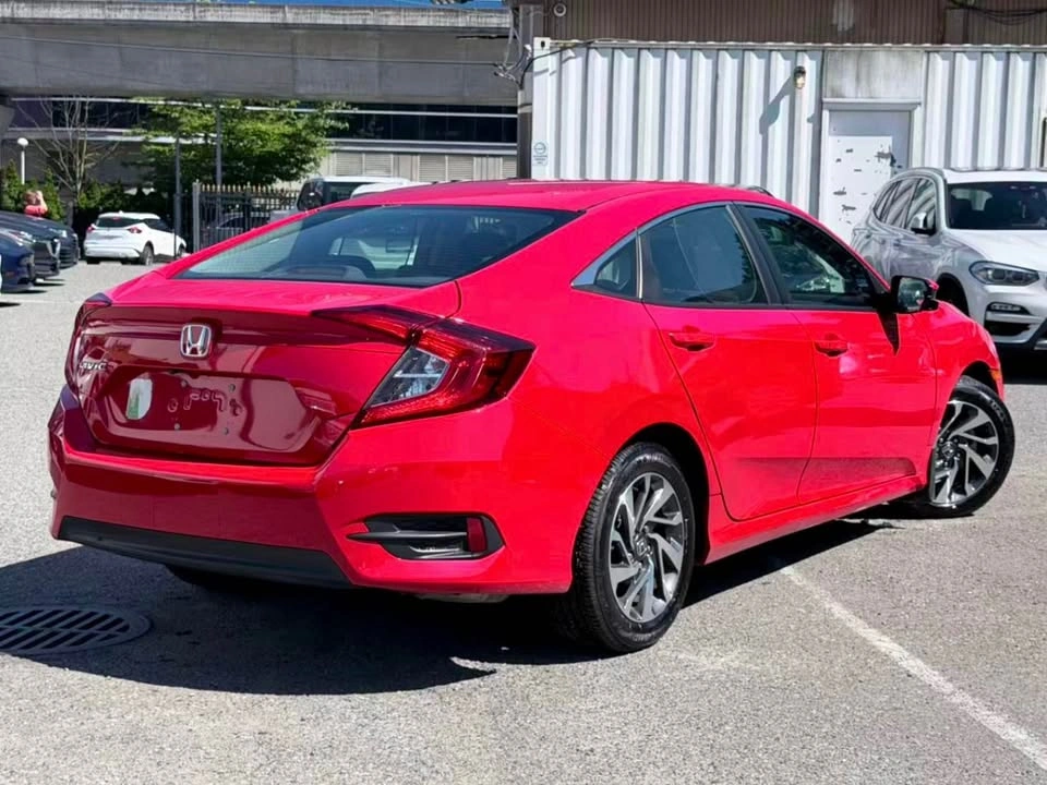 2018 Honda Civic - photo 3