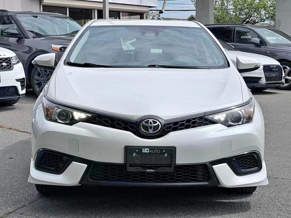 2017 Toyota COROLLA iM