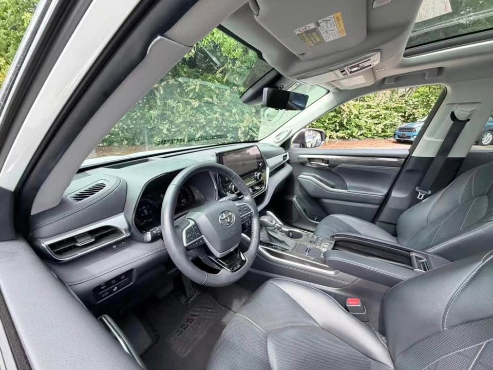 2023 Toyota Highlander - photo 5