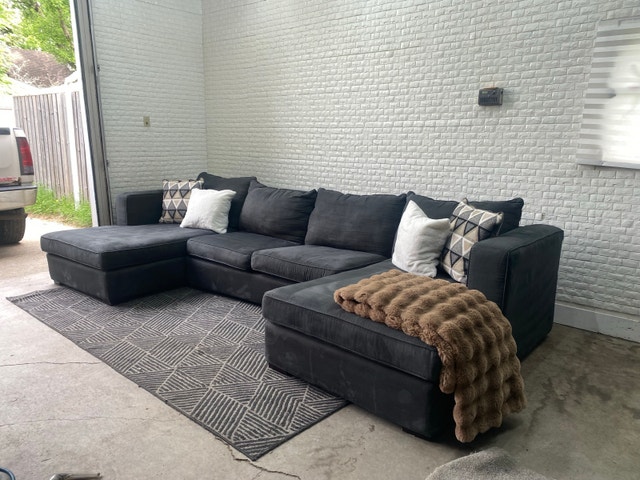 FREE DELIVERY Sectional