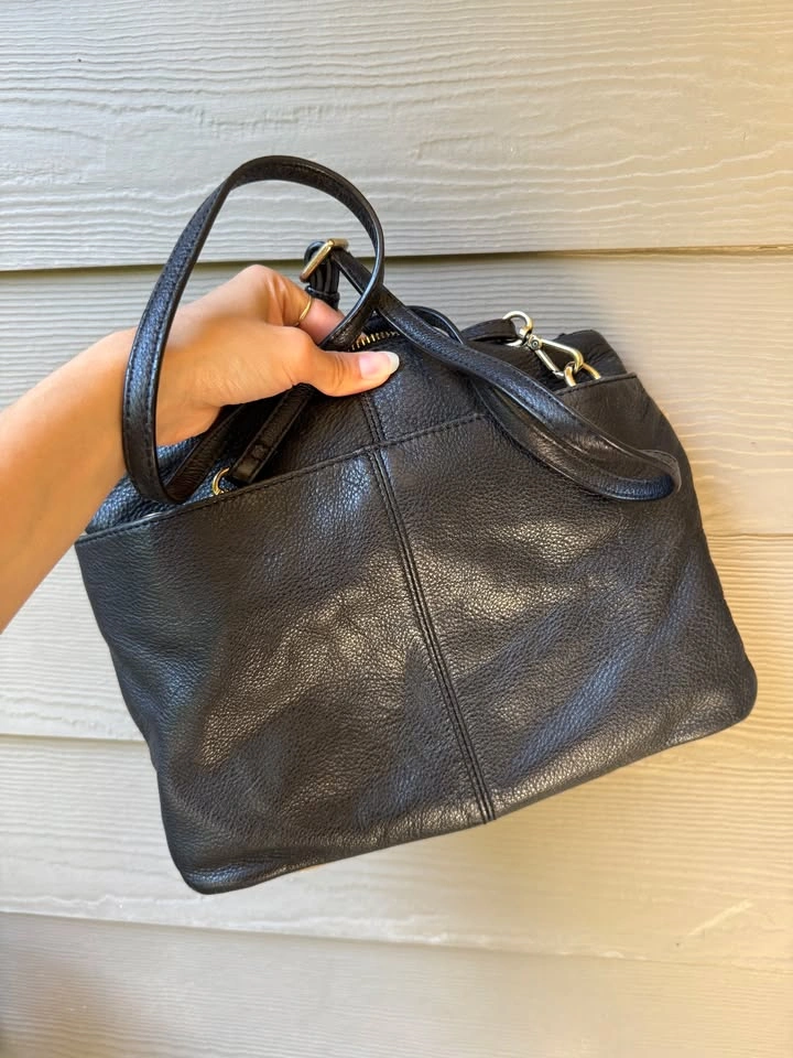 Vintage Danier Genuine Leather Black and Beige Crossbody - photo 2