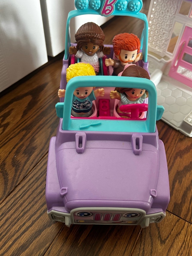 Fisher-Price Little People Barbie House and Jeep - photo 2