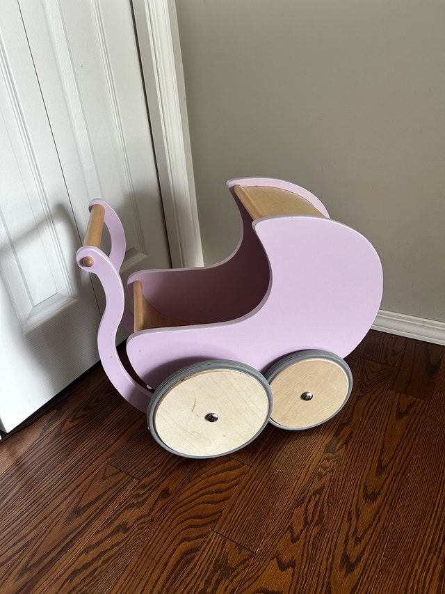 Kinderfeets wood toy pram - photo 3