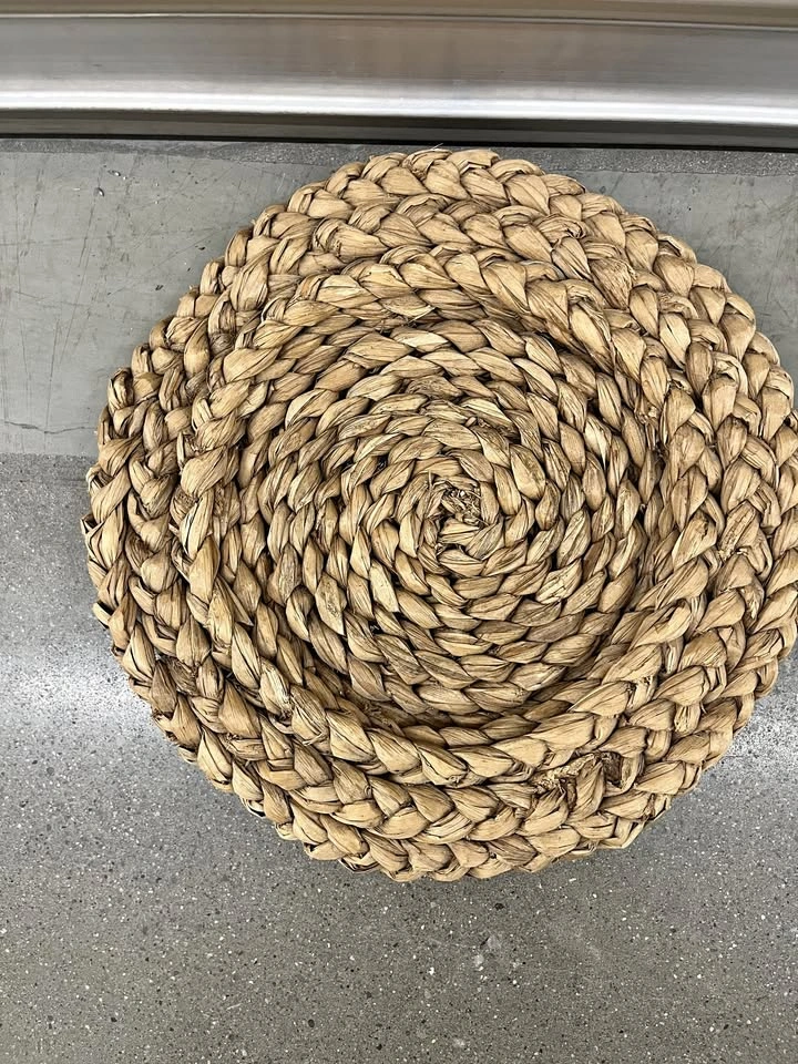 Natural Woven Straw Decorative Mat – Boho Centerpiece Base