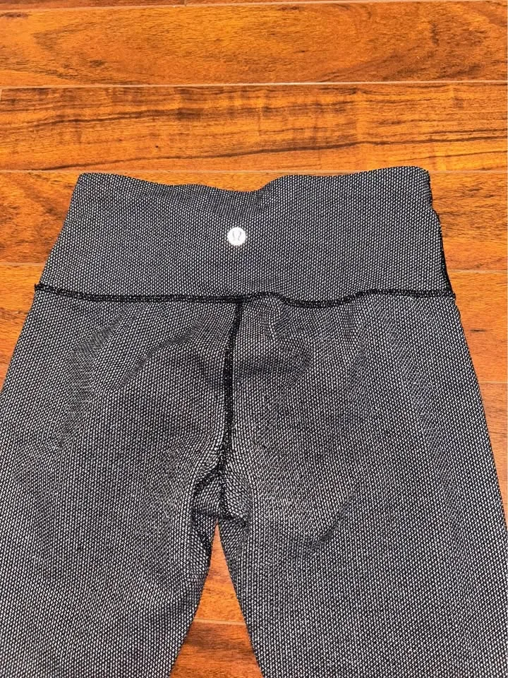 Lululemon Leggings Size 6 image indicator(5)