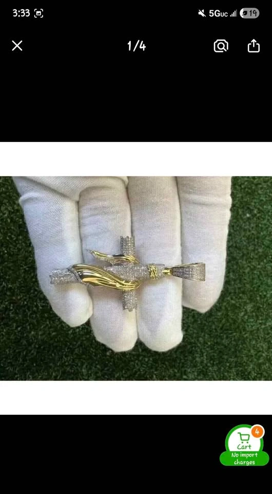 925 Sterling Silver 2ct Moissanite Cross Pendant - photo 2