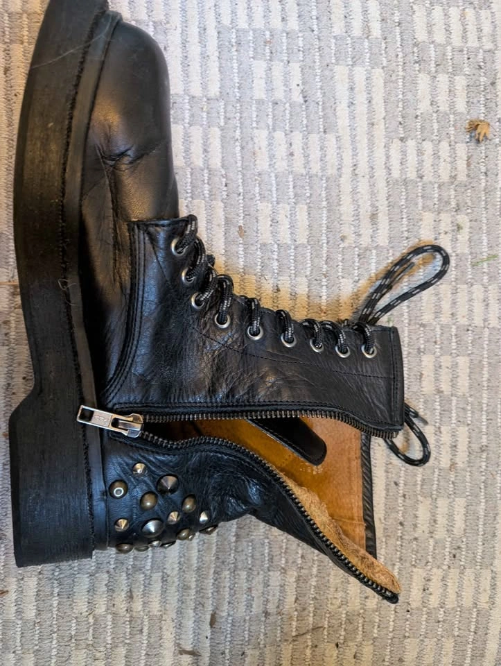 Leather studded shoes - photo 2