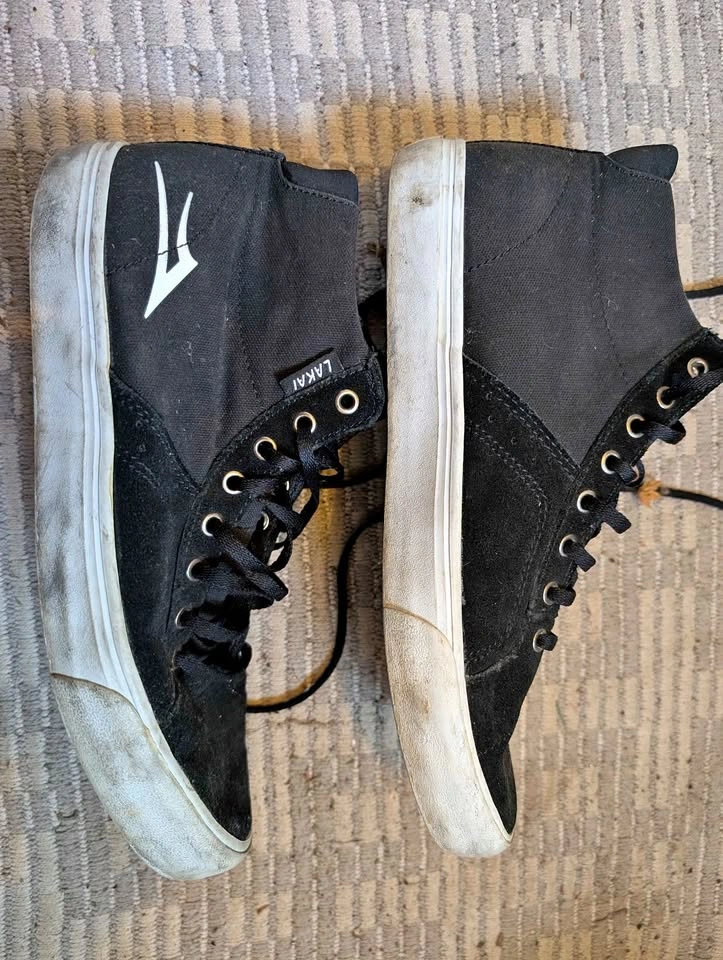 Lakai skate shoes