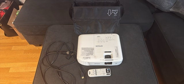 Epson Home Cinema 760HD Projector