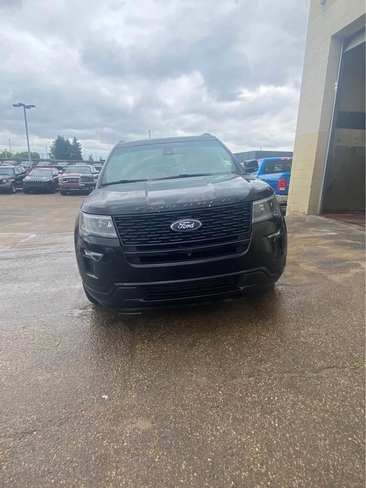 2018 Ford Explorer Sport - photo 2