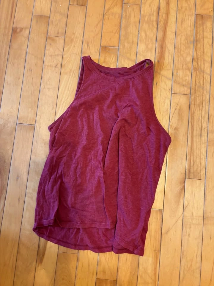 Large bag of shirts (size small-medium) for $10 - photo 5