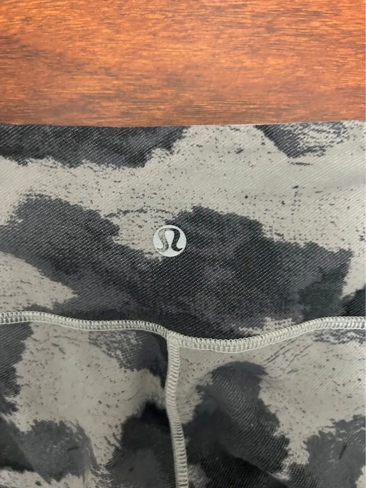 Lululemon Leggings Size 6 image indicator(5)