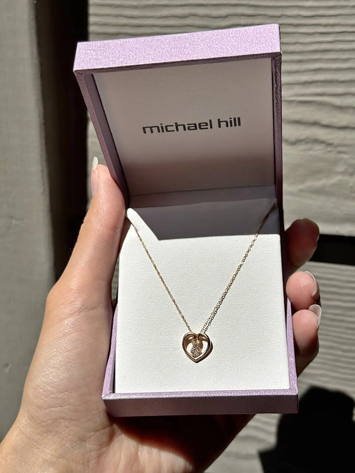 Michael Hill Mini Infinitas Diamond Pendant Necklace 10k Gold