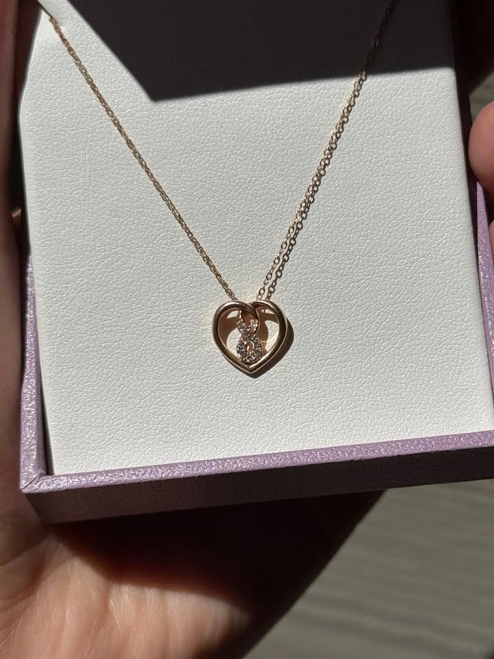 Michael Hill Mini Infinitas Diamond Pendant Necklace 10k Gold - photo 2
