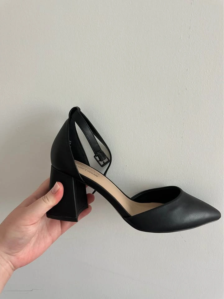 Black Ankle-Strap Heels – Brand New, Never Worn - size 8 - photo 2