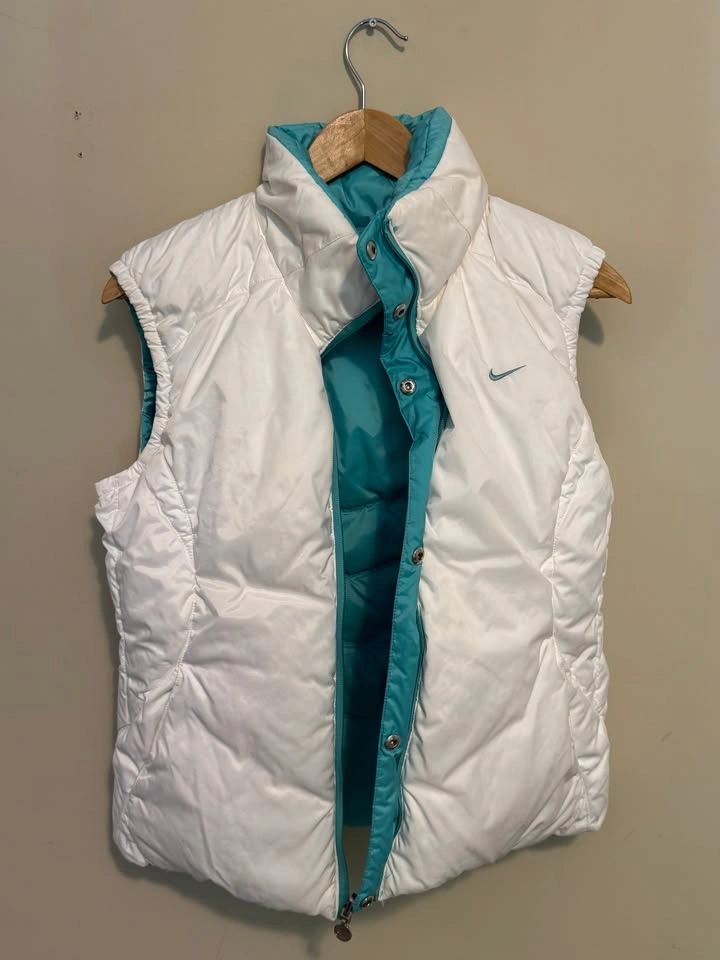 Nike Reversible Puffer Vest - Size M - photo 4