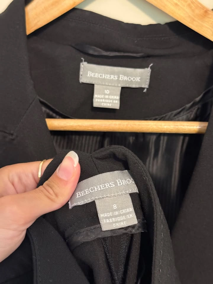 Black Blazer and Pants Suit Set | Size 10 (Fits Like 8) - photo 2